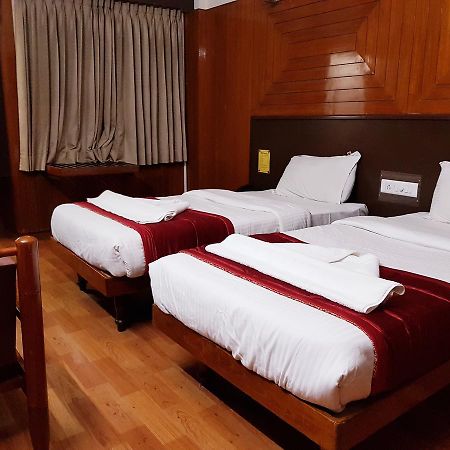 Hotel Sivaranjani Erode Kültér fotó