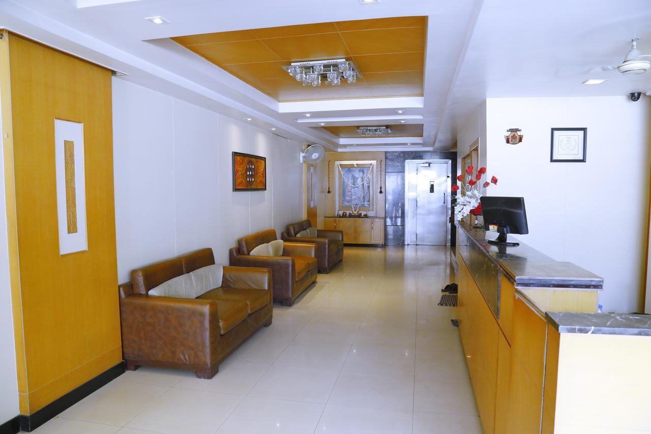 Hotel Sivaranjani Erode Kültér fotó