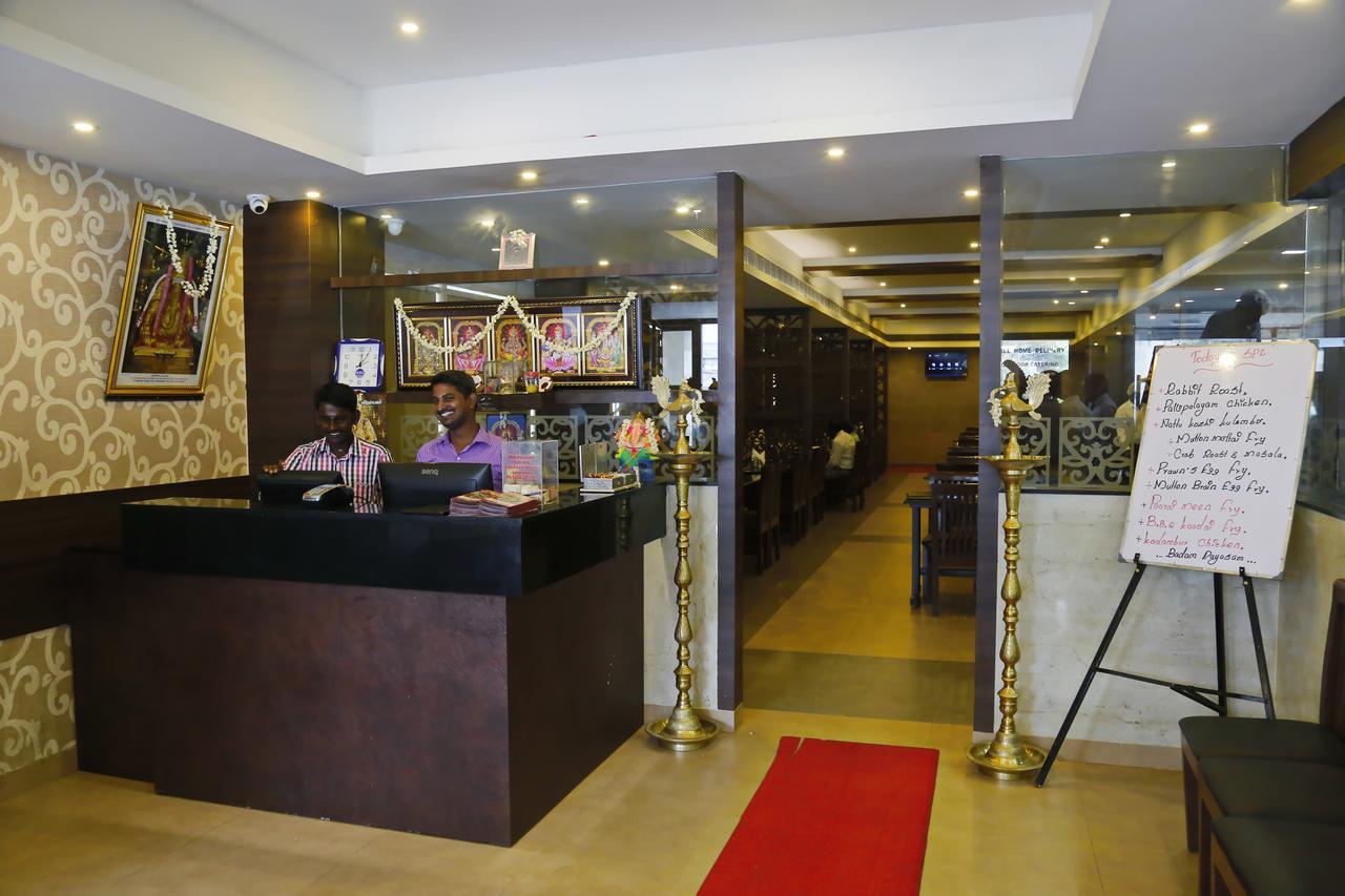 Hotel Sivaranjani Erode Kültér fotó