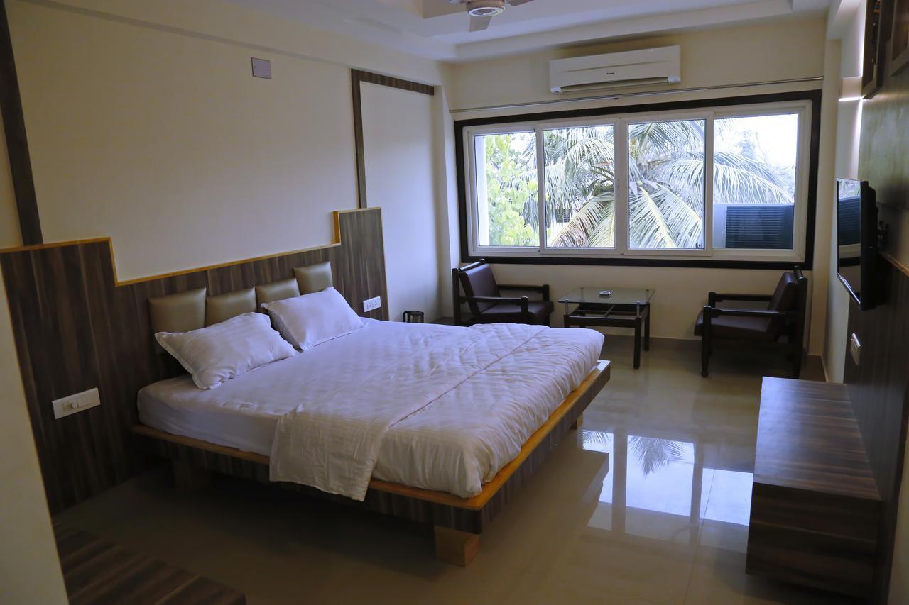 Hotel Sivaranjani Erode Kültér fotó